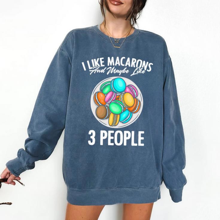 Introvert Baking Dessert Foodie For Baker Pastry Chef Comfort Colors Sweatshirt