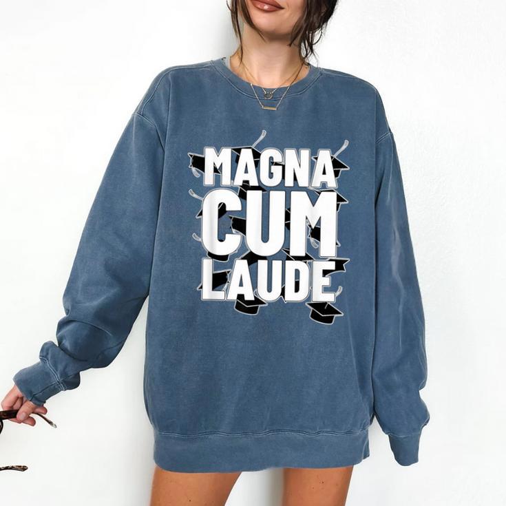 Magna Cum Laude Graduation Comfort Colors Sweatshirt