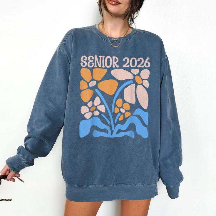 Senior 2026 Retro Groovy Flowers Graduation Comfort Colors Sweatshirt
