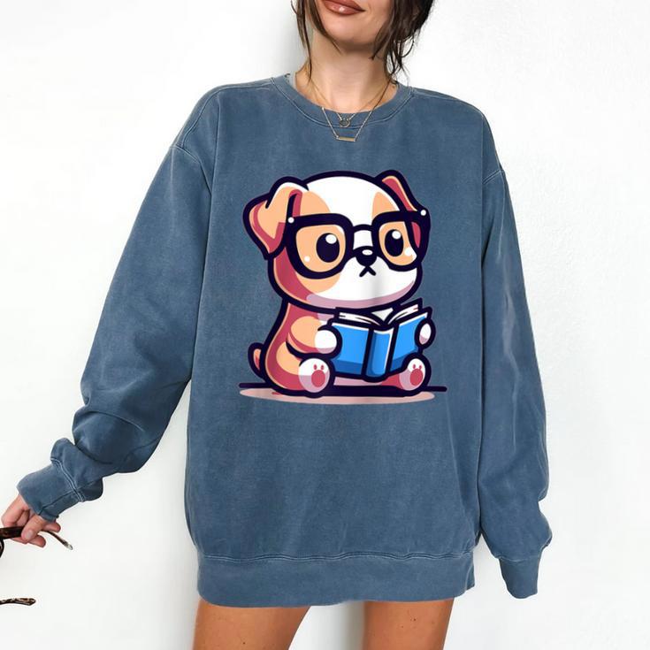 Adorable Book Lover Bulldog With Reading Glasses Cute Raglan Baseball Tee Comfort Colors Sweatshirt