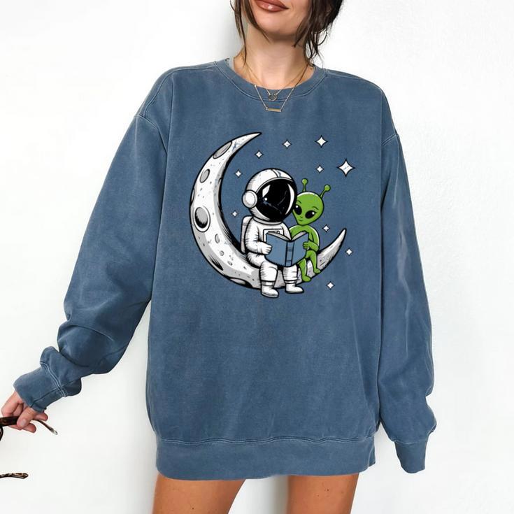Astronaut Reading Book To Alien Moon Space Astronomy Comfort Colors Sweatshirt