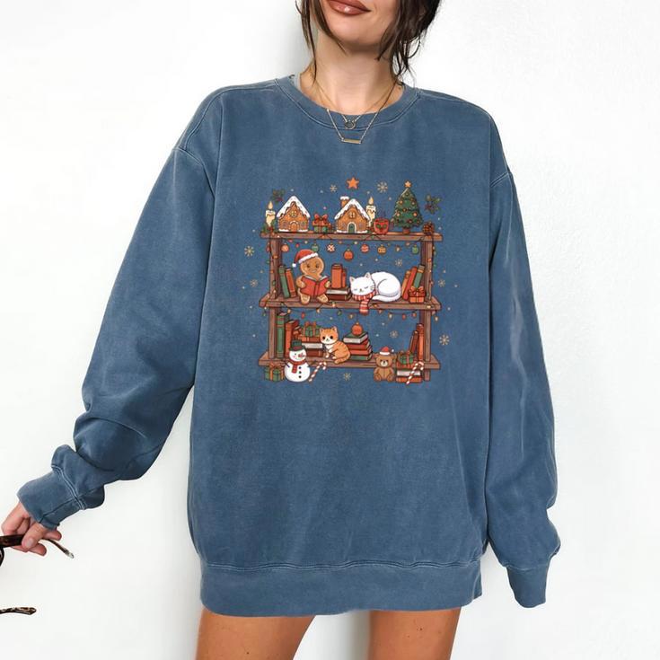 Christmas Cats Bookshelf Gingerbread Comfort Colors Sweatshirt
