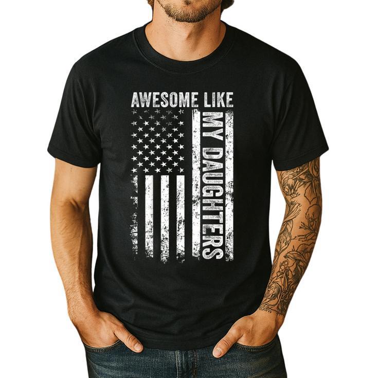 ON Back Awesome Like My Daughters Men Fathers Day Dad Men's Casual T-Shirt