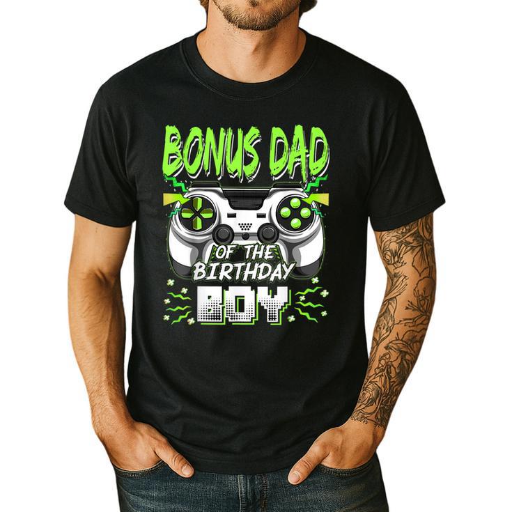 Bonus Dad Of The Birthday Boy Video Game Bday Party Men's Casual T-Shirt