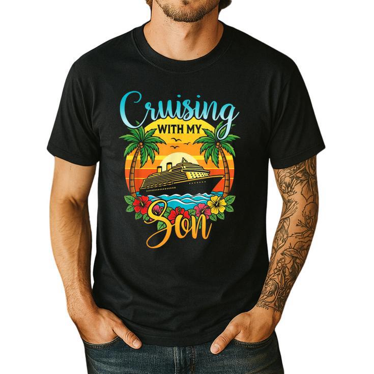 Cruising With My Son Mom Dad Cruise Vacation Matching Men's Casual T-Shirt