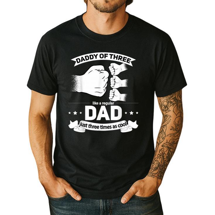 Dad Of 3 Cool Daddy Of Three Fathers Day Dad Of Three Men's Casual T-Shirt
