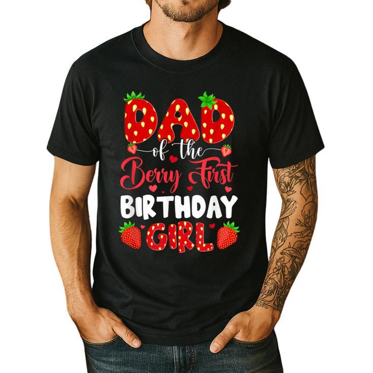 Dad Of The Berry First Birthday Of Girl Strawberry Men's Casual T-Shirt