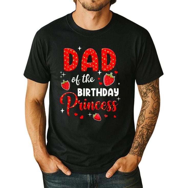 Dad Of The Birthday Princess Strawberry Theme Bday Party Men's Casual T-Shirt