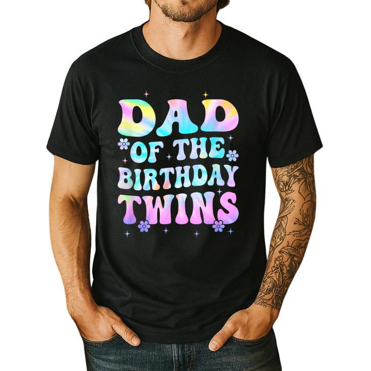 Dad Of The Birthday Twins Girls Kids Party Retro Bday Men's Casual T-Shirt