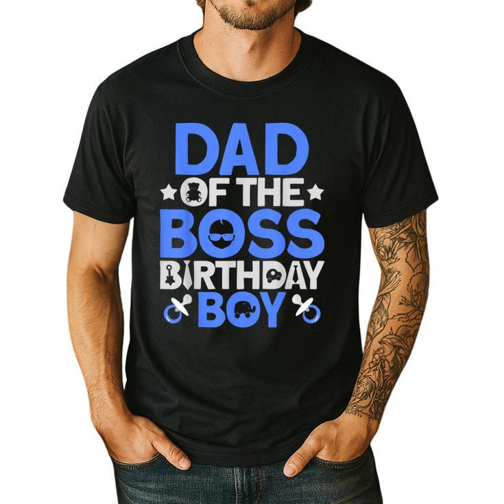 Dad Of The Boss Birthday Party Outfit Like A Boss Dad Men's Casual T-Shirt