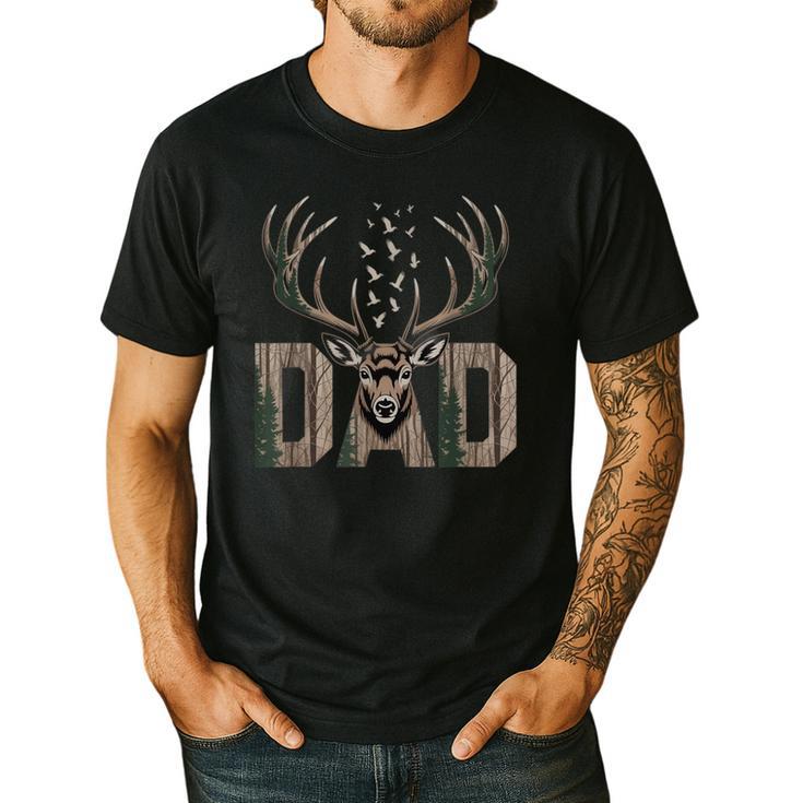 Dad Deer Hunting Camo Father Hunters Buck Camouflage Nature Men's Casual T-Shirt