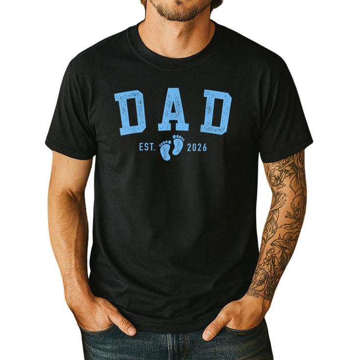 Dad Est 2026 Blue Baby Feet First Time Boy Daddy Men's Casual T-Shirt