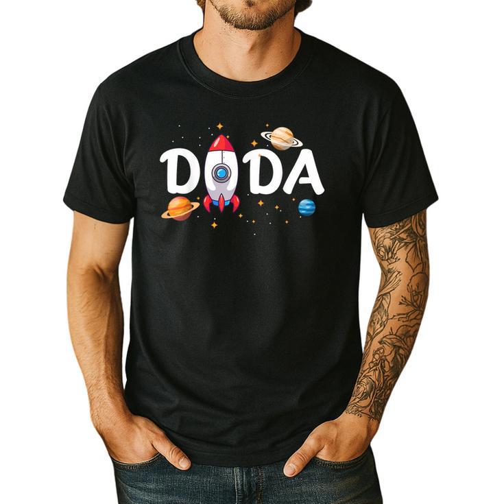 Dada Of The Birthday Boy Space Astronaut 1st Birthday Family Men's Casual T-Shirt