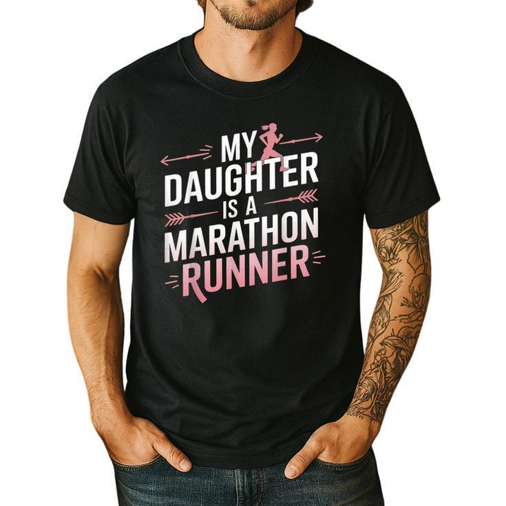 My Daughter Is A Marathon Runner Proud Mom & Dad Men's Casual T-Shirt