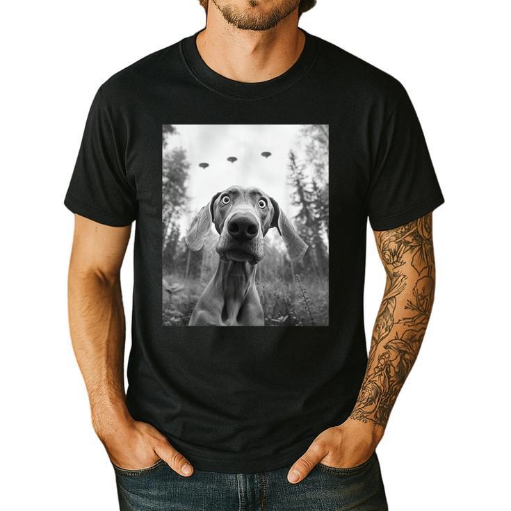 Dog Mom Dad Alien Selfie Weimaraner UFO For Men Women Men's Casual T-Shirt