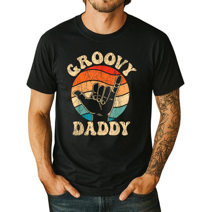 Groovy Daddy 70s Aesthetic Nostalgia 1970's Retro Groovy Dad Men's Casual T-Shirt