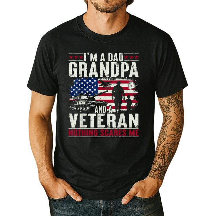 I'm A Dad Grandpa And Veteran Retro Papa Grandpa Men's Casual T-Shirt