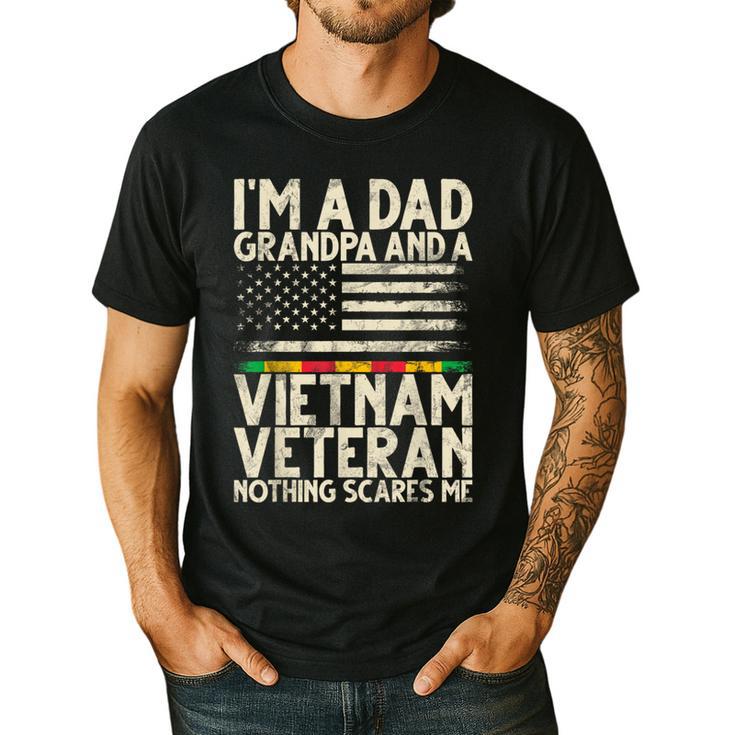 I'm A Dad Grandpa And A Vietnam Veteran Nothing Scares Me Men's Casual T-Shirt