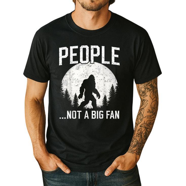 Introvert Bigfoot People Not A Big Fan Dad Joke Men's Casual T-Shirt