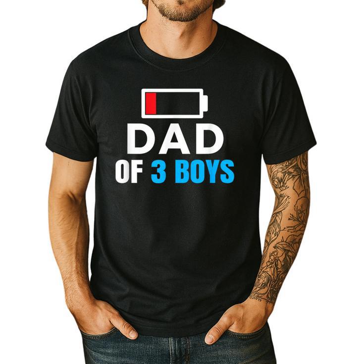 Matching Father's Day Low Battery Dad Of 3 Boys Men's Casual T-Shirt