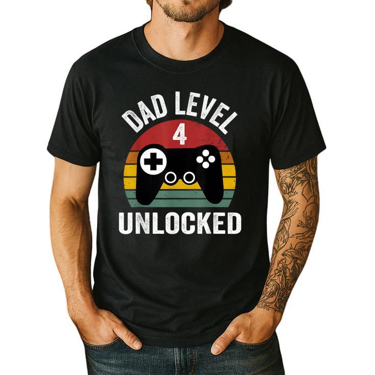 New Dad Shirt Dad Level 4 Unlocked For 4 Kids Gaming Men's Casual T-Shirt