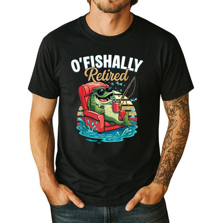 O'Fishally Retired Fishing Retirement Fisherman Dad Men's Casual T-Shirt