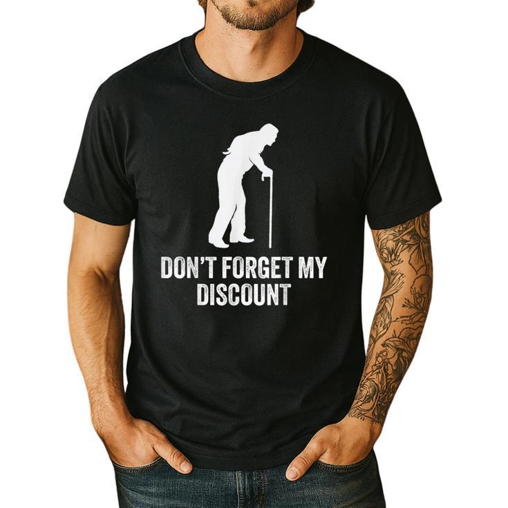 Old Man Gag Old Person Older People Men Dad Birthday Men's Casual T-Shirt