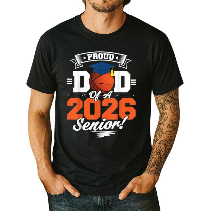 Proud Dad Of A 2026 Senior Basketball Graduation Men's Casual T-Shirt