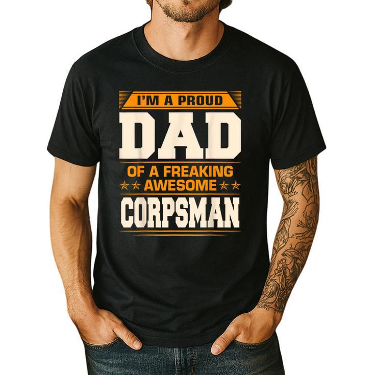 Proud Dad Of Awesome Corpsman Father's Day Men's Casual T-Shirt