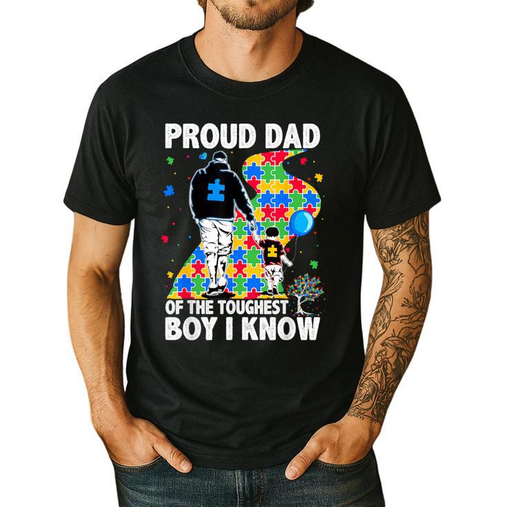 Proud Dad Of The Toughest Boy Autism Awareness Father Autism Men's Casual T-Shirt