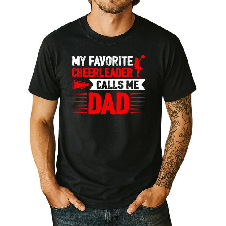 Red Cheer Dad Family Father Cheerleader Squad Men's Casual T-Shirt