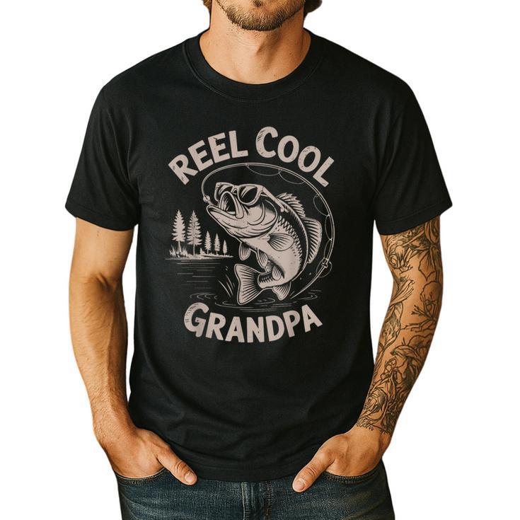 Reel Cool Great Grandpa Step Dad Fishing Father Day Men's Casual T-Shirt