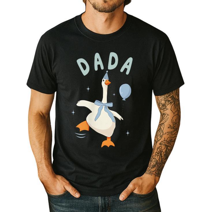 Silly Dada Silly Goose Mom Birthday Family Matching Party Men's Casual T-Shirt