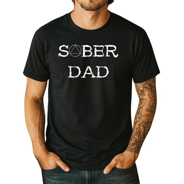 Sober Dad Sobriety Father Recover AA Anonymous Abstinence Men's Casual T-Shirt