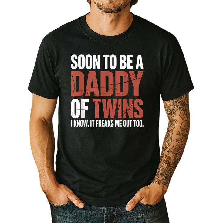 Soon To Be Dad Twins Fatherhood Pregnancy Announcement New D Men's Casual T-Shirt