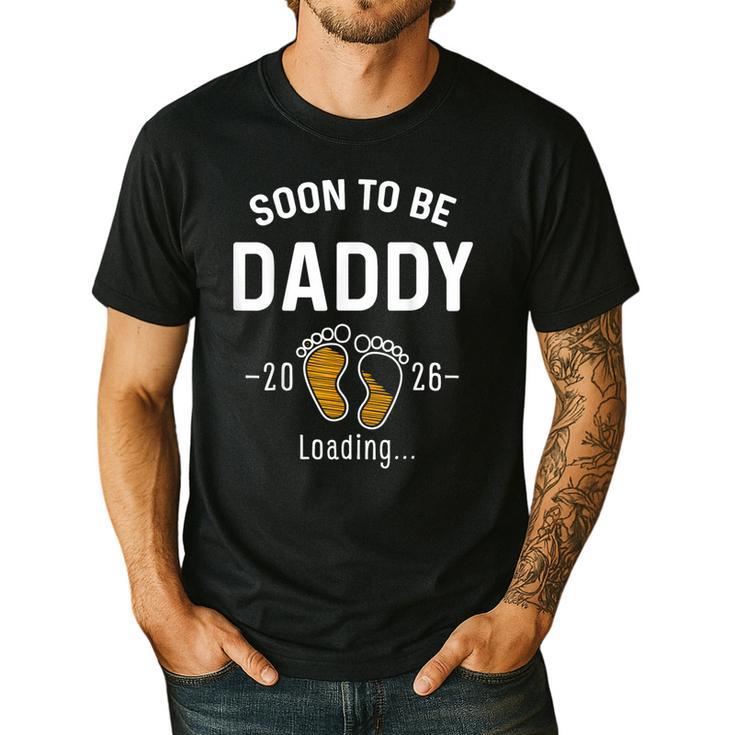 Soon To Be Daddy Est 2026 Loading First Time Dad Men's Casual T-Shirt