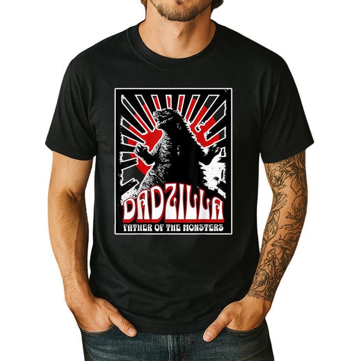 Vintage Dadzilla Father Of The Monsters Fathers Day Men's Casual T-Shirt