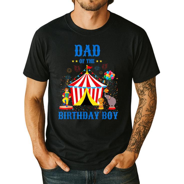 Dad Of The Birthday Boy Circus Ringmaster Party Birthday Men's Casual T-Shirt