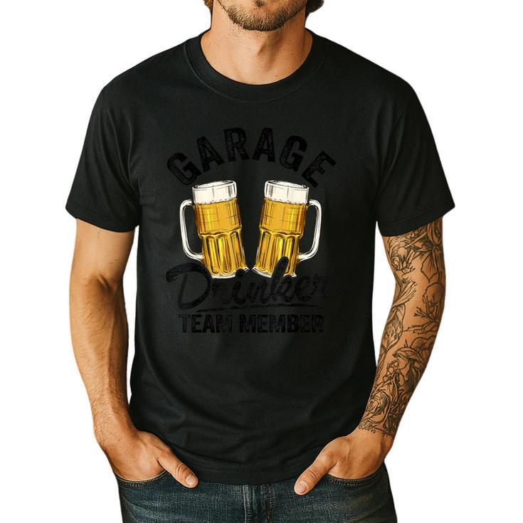 Garage Drinker Team Member Day Drinking Dad Beer Garage Men's Casual T-Shirt