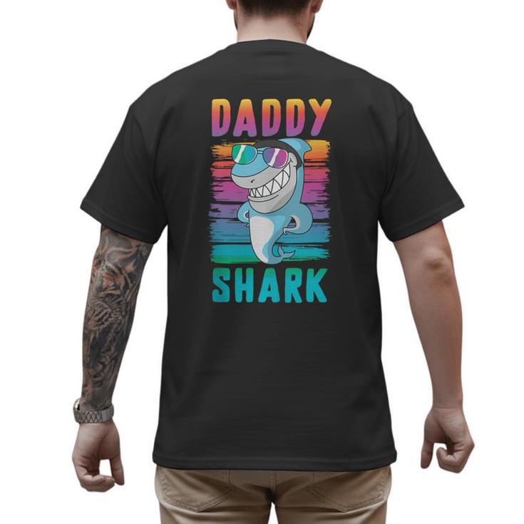 Daddy Shark Retro Vintage Dad Men's Back Print T-Shirt