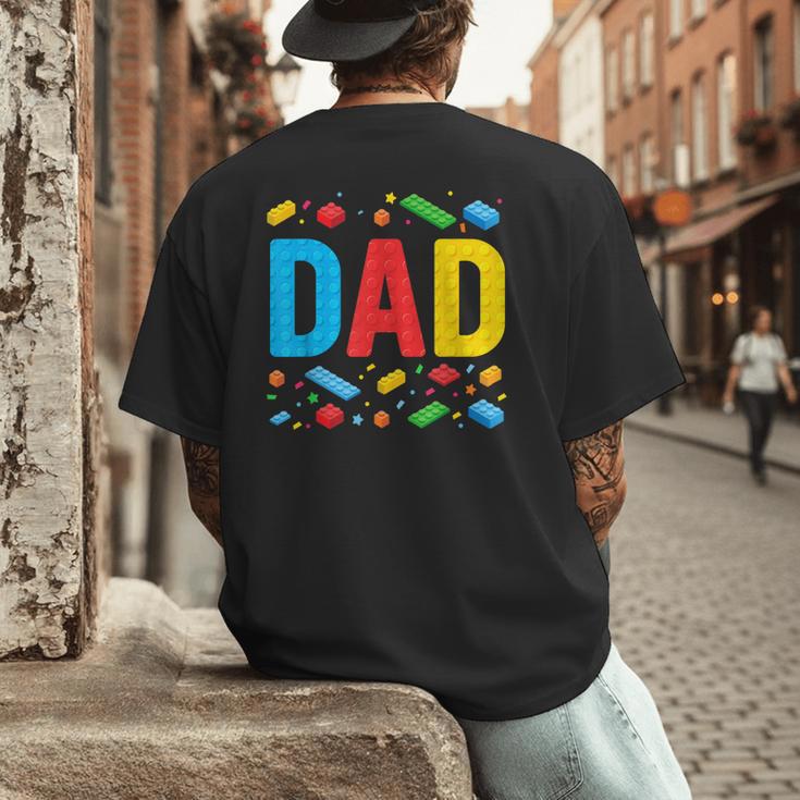 Dad Master Builder Building Bricks Blocks Family Fathers Day Men's Back Print T-Shirt Dad Master Builder Building Bricks Blocks Family Fathers Day Men's Back Print T-Shirt