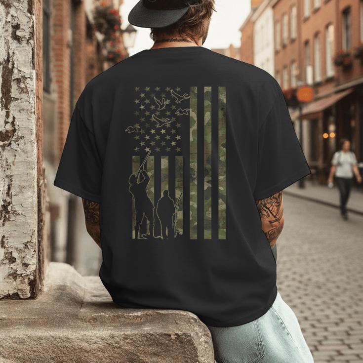 Dad And Son Duck Hunting Father And Son Matching Hunting Men's Back Print T-Shirt