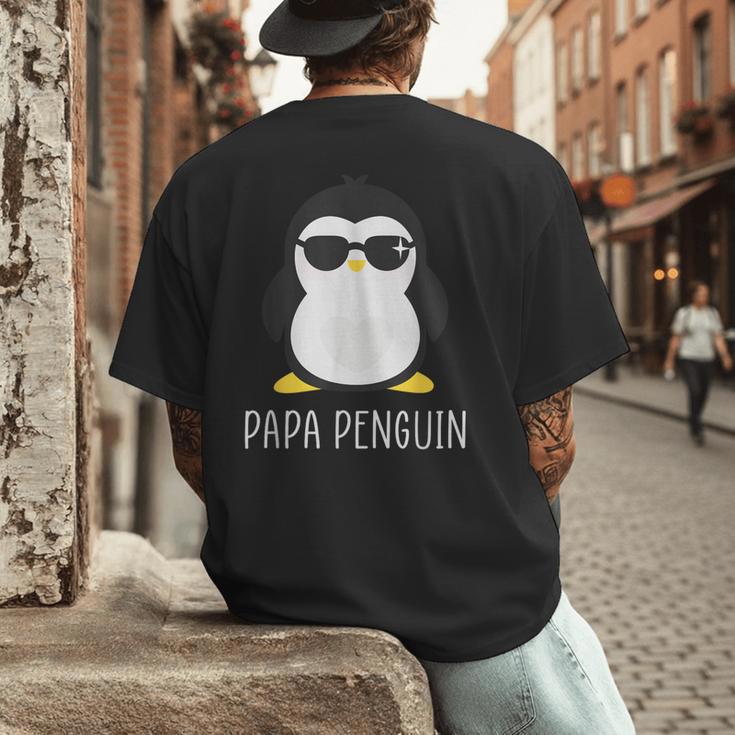 Penguin Papa Father's & Cute Dad Men's Back Print T-Shirt