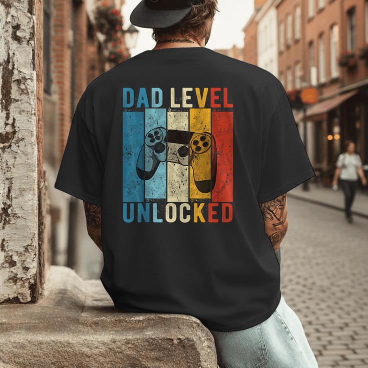 Pregnancy Announcement Dad Level Unlocked New Daddy Father Men's Back Print T-Shirt