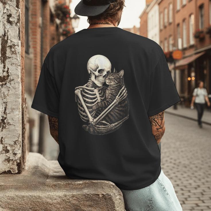 Skeleton Hugging Cat Halloween Cat Lover Cat Mom Dad Men's Back Print T-Shirt