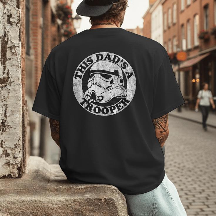 Star Wars Father's Day Stormtrooper This Dad Is A Trooper Circle Men's Back Print T-Shirt Star Wars Father's Day Stormtrooper This Dad Is A Trooper Circle Men's Back Print T-Shirt