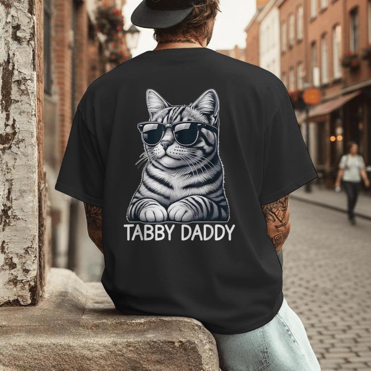 Tabby Daddy Cat Dad Graphic Grey Tabby Cat Lover Men's Back Print T-Shirt