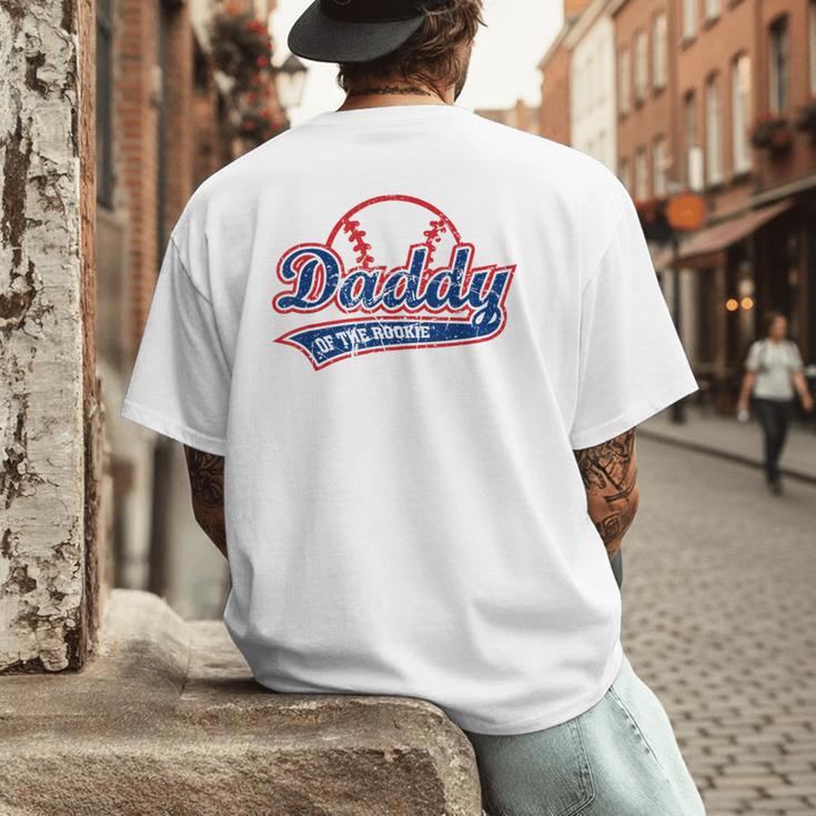 Vintage Baseball Daddy Of The Rookie Men's Back Print T-Shirt Vintage Baseball Daddy Of The Rookie Men's Back Print T-Shirt