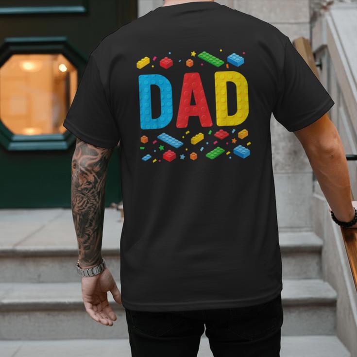 Dad Master Builder Building Bricks Blocks Family Fathers Day Men's Back Print T-Shirt Dad Master Builder Building Bricks Blocks Family Fathers Day Men's Back Print T-Shirt