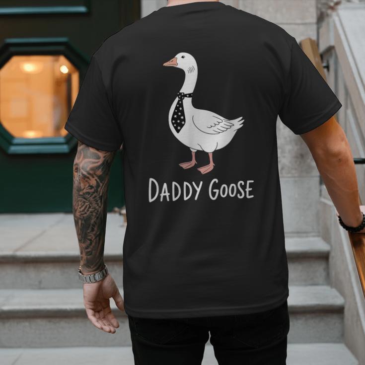 Daddy Goose Fun Father's Day Tee For Dad Men's Back Print T-Shirt